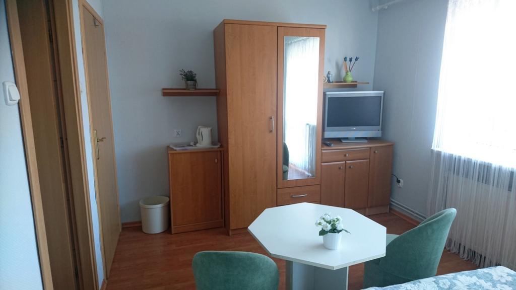 Willa Sarenka Miedzyzdroje Exteriör bild